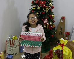 Fundação Dorina Nowill para Cegos usa inteligência artificial para traduzir o sentimento do Natal